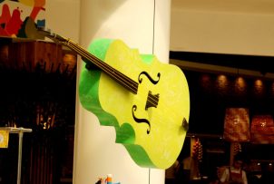 Гитара в Сити Центре {{brizy_dc_image_alt imageSrc=